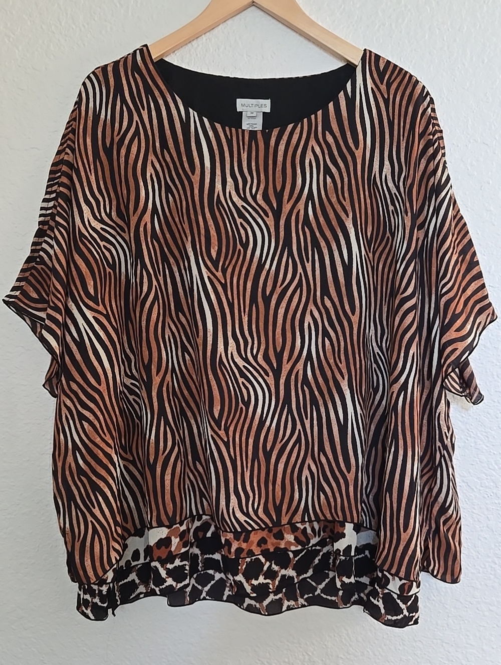 Multiples Black and Brown Mix Animal-Print Layered Hem Short Sleeve Tunic